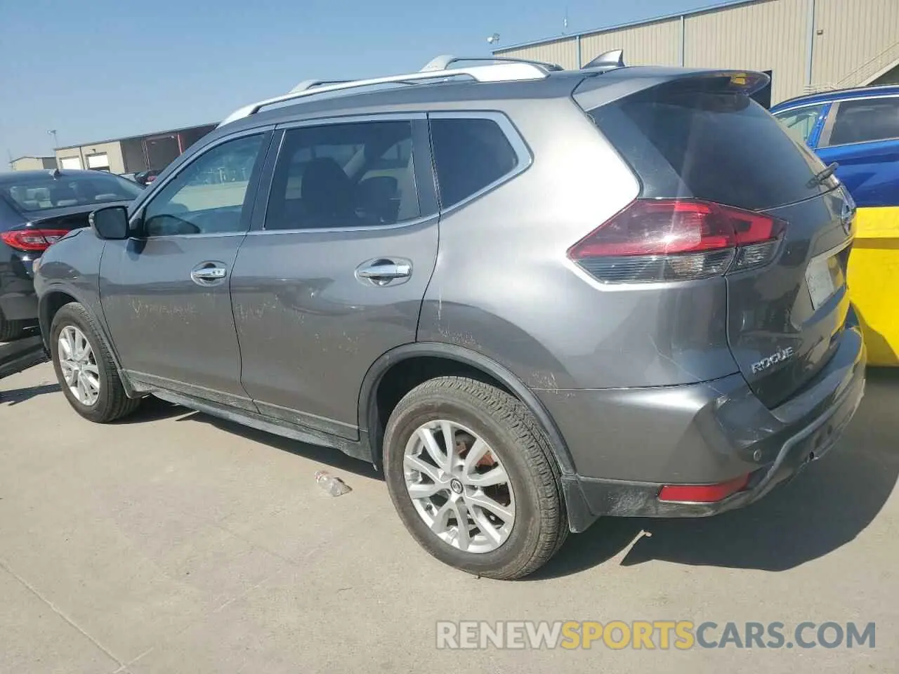 2 Photograph of a damaged car KNMAT2MV5LP537066 NISSAN ROGUE 2020