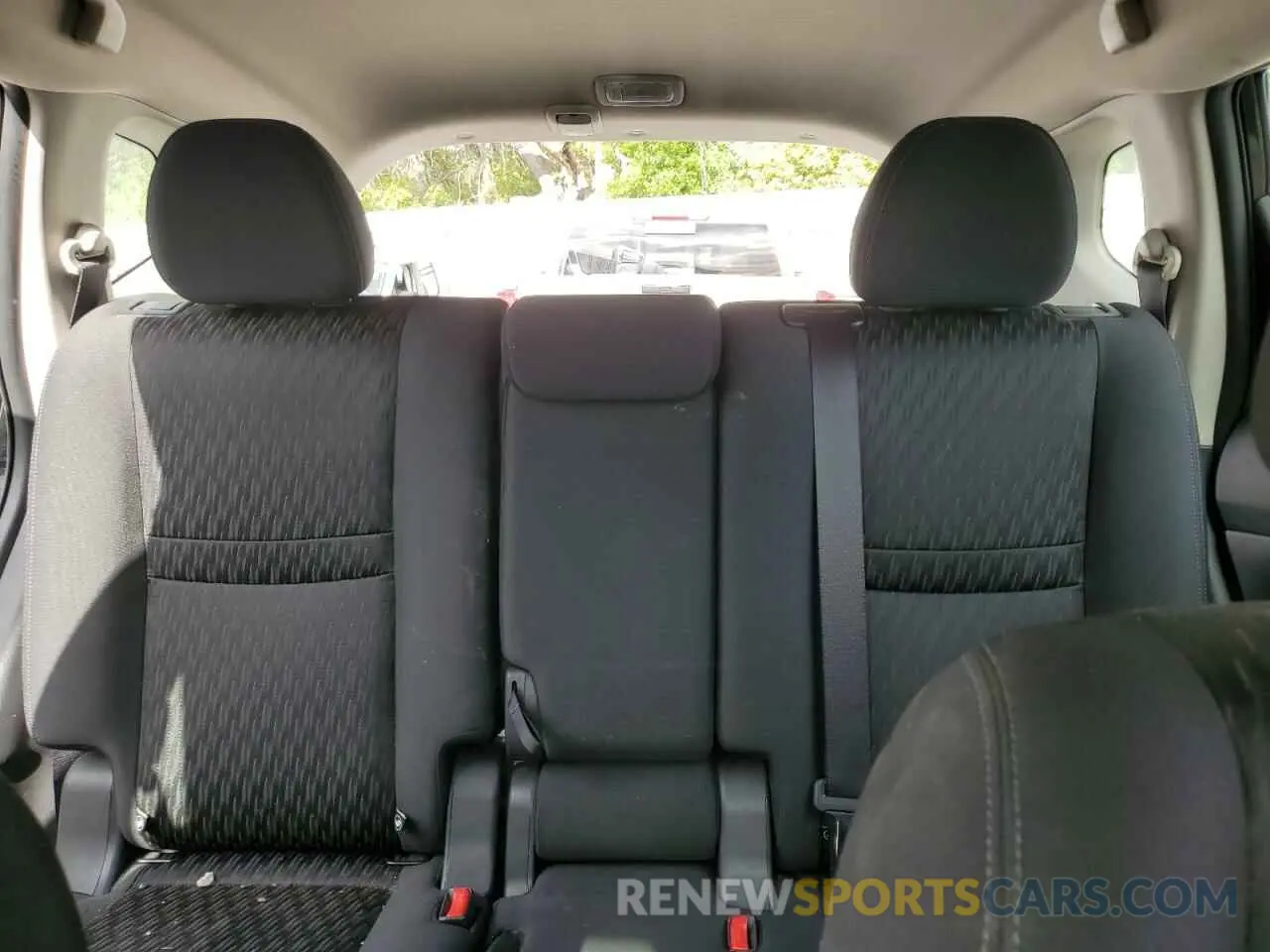 10 Photograph of a damaged car KNMAT2MV6LP511673 NISSAN ROGUE 2020