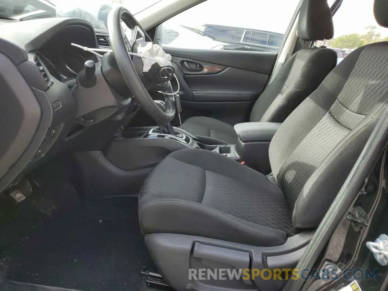 7 Photograph of a damaged car KNMAT2MV6LP511673 NISSAN ROGUE 2020