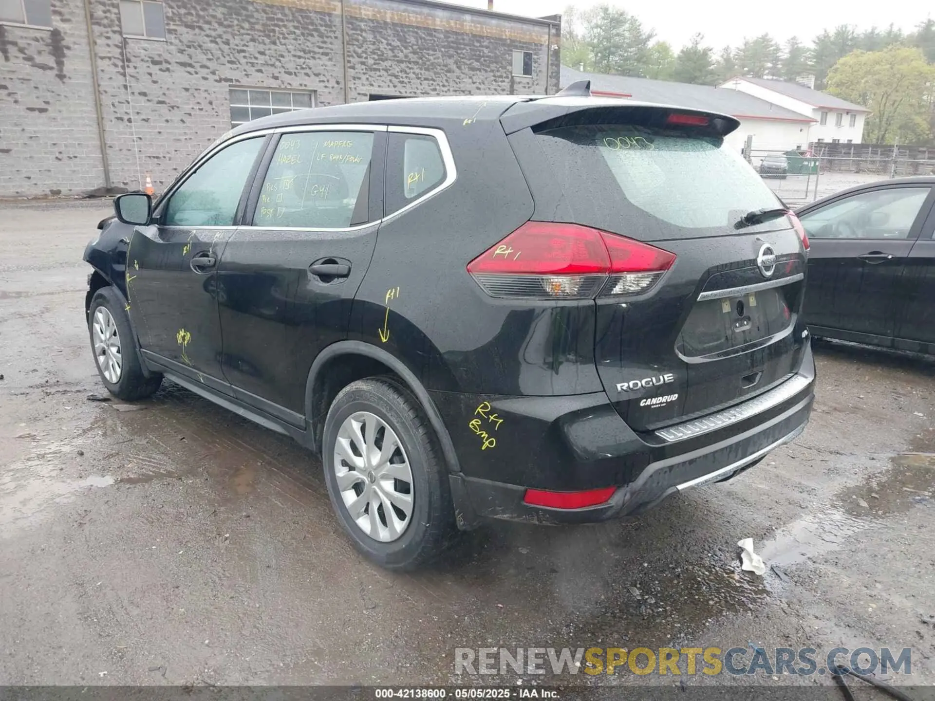 3 Photograph of a damaged car KNMAT2MV6LP521913 NISSAN ROGUE 2020