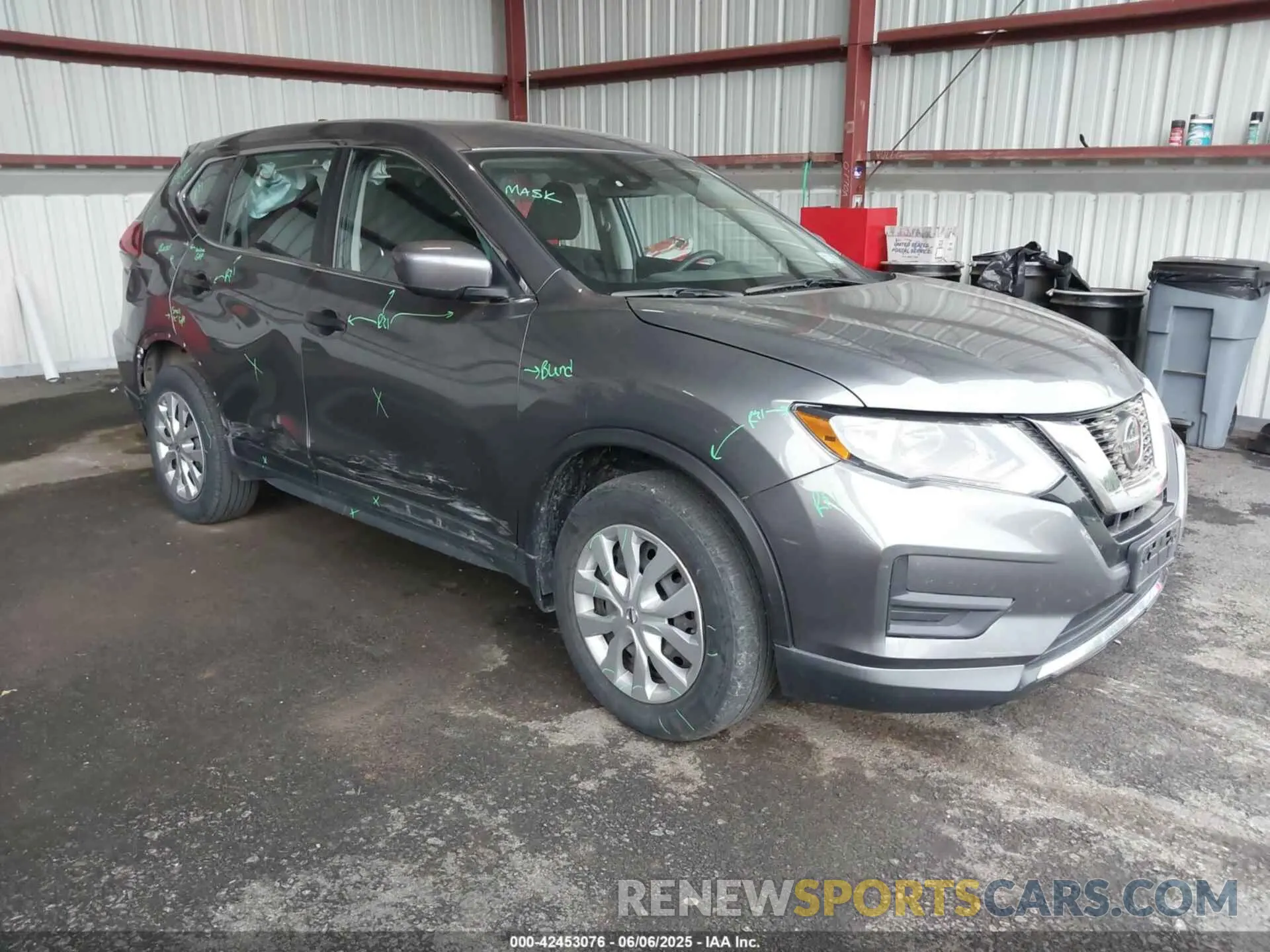 1 Photograph of a damaged car KNMAT2MV6LP522981 NISSAN ROGUE 2020