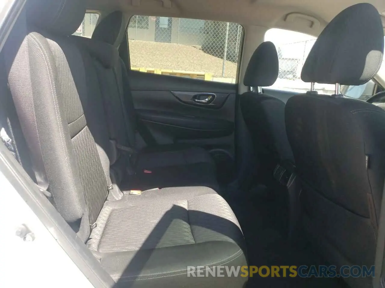 11 Photograph of a damaged car KNMAT2MV6LP524519 NISSAN ROGUE 2020