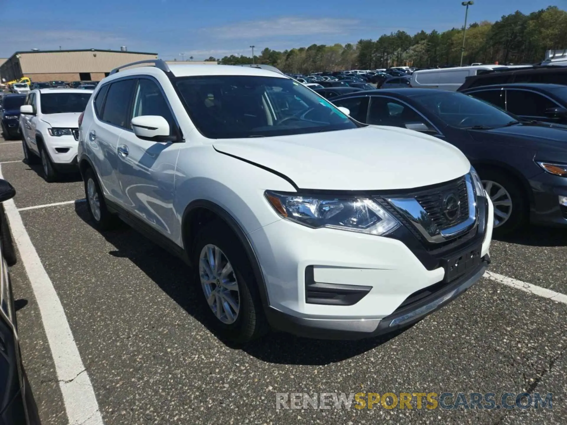 8 Photograph of a damaged car KNMAT2MV6LP539697 NISSAN ROGUE 2020