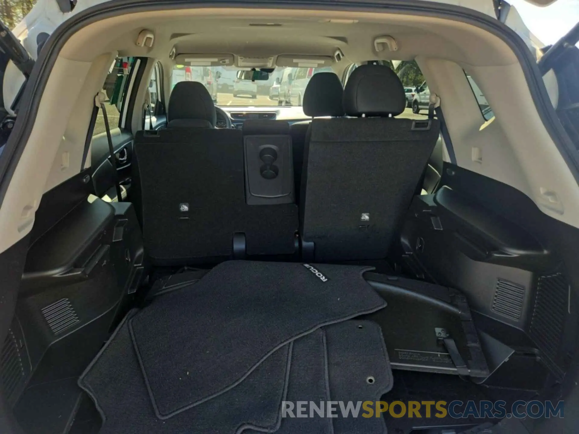 9 Photograph of a damaged car KNMAT2MV6LP539697 NISSAN ROGUE 2020