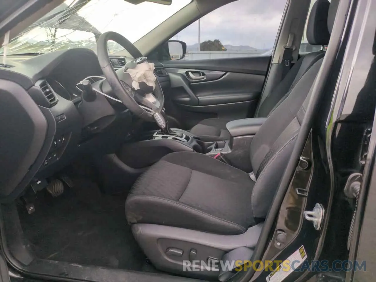 7 Photograph of a damaged car KNMAT2MV7LP511150 NISSAN ROGUE 2020