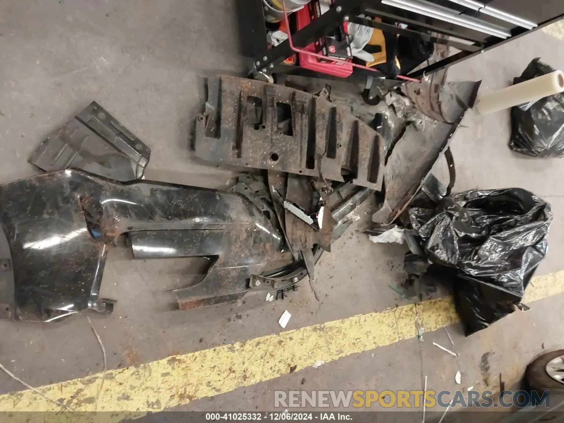 12 Photograph of a damaged car KNMAT2MV7LP527946 NISSAN ROGUE 2020