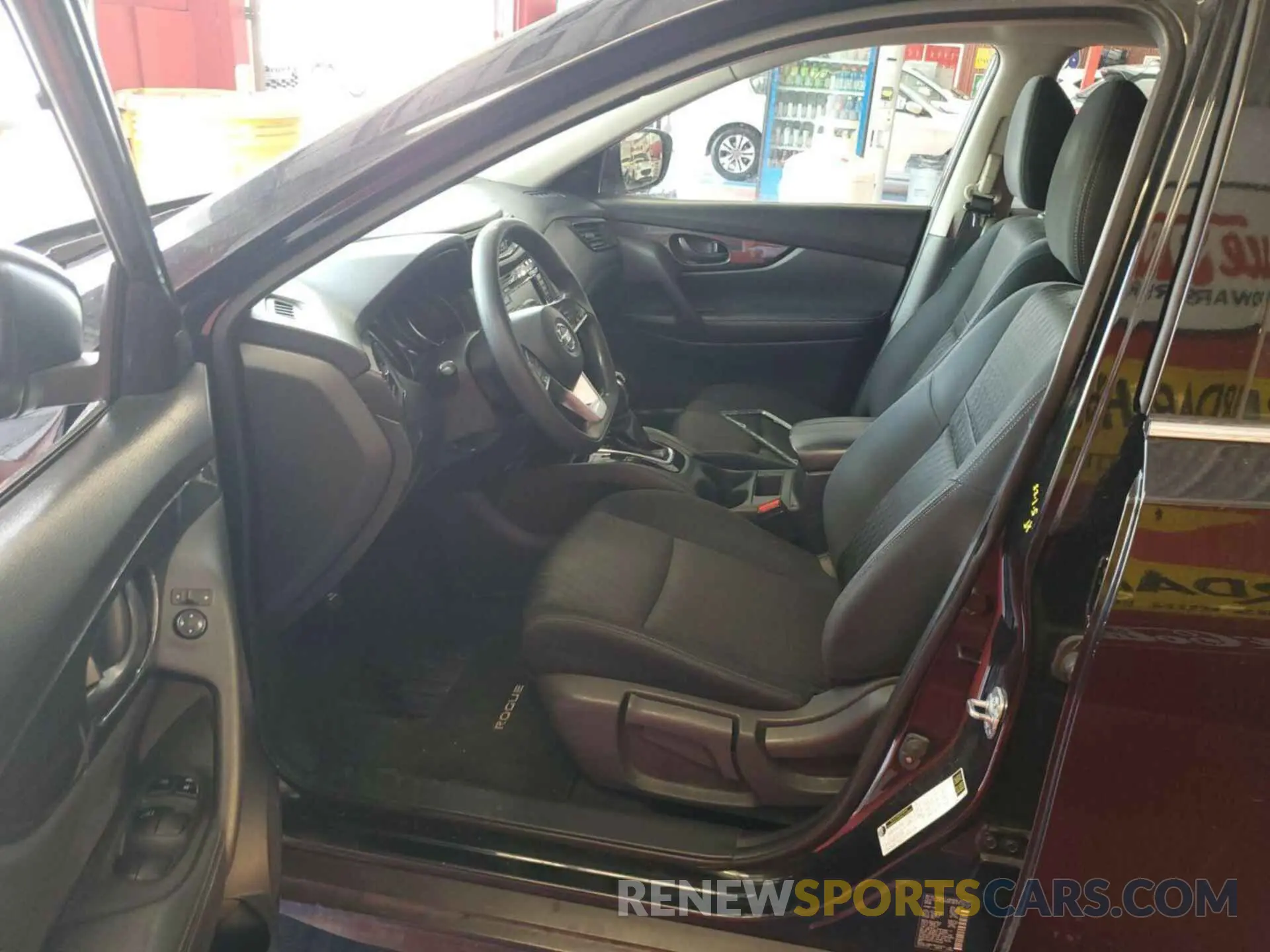 1 Photograph of a damaged car KNMAT2MV7LP542138 NISSAN ROGUE 2020