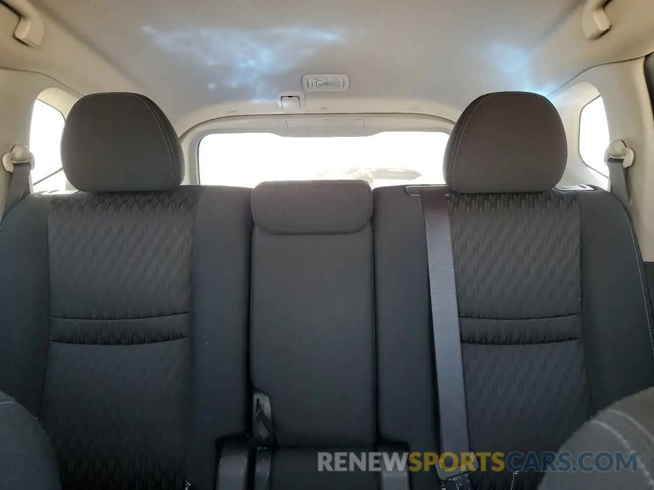 10 Photograph of a damaged car KNMAT2MV8LP502103 NISSAN ROGUE 2020