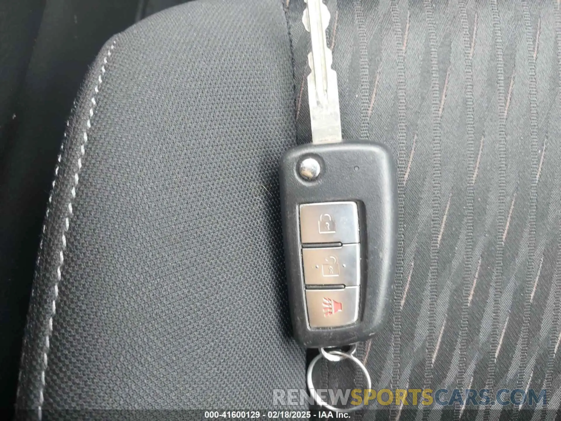 11 Photograph of a damaged car KNMAT2MV8LP504076 NISSAN ROGUE 2020