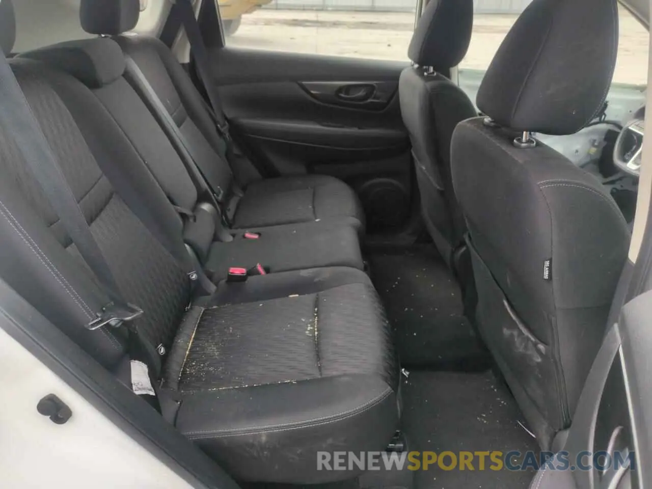 11 Photograph of a damaged car KNMAT2MV8LP508984 NISSAN ROGUE 2020