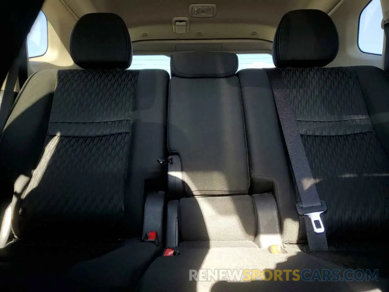 10 Photograph of a damaged car KNMAT2MV8LP509259 NISSAN ROGUE 2020