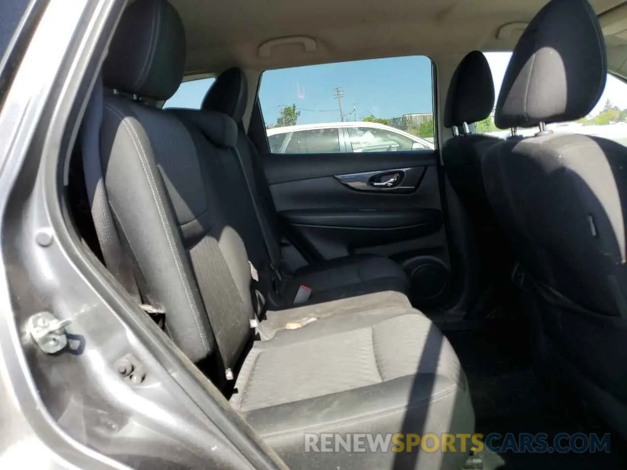 11 Photograph of a damaged car KNMAT2MV8LP528183 NISSAN ROGUE 2020