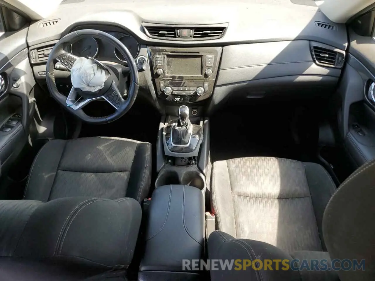8 Photograph of a damaged car KNMAT2MV8LP528183 NISSAN ROGUE 2020