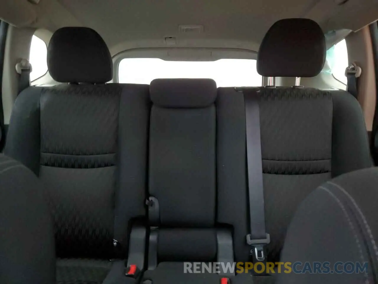 10 Photograph of a damaged car KNMAT2MV8LP535974 NISSAN ROGUE 2020