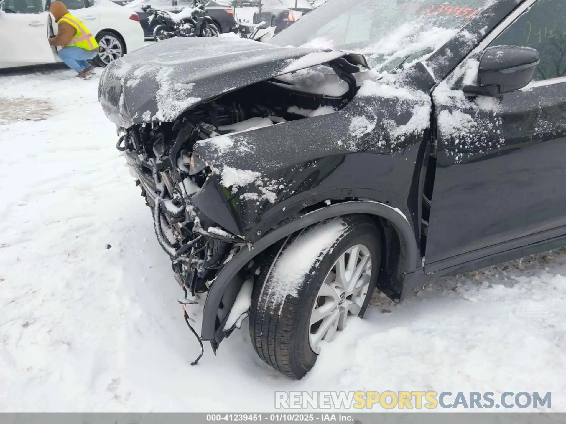 17 Photograph of a damaged car KNMAT2MV9LP509805 NISSAN ROGUE 2020
