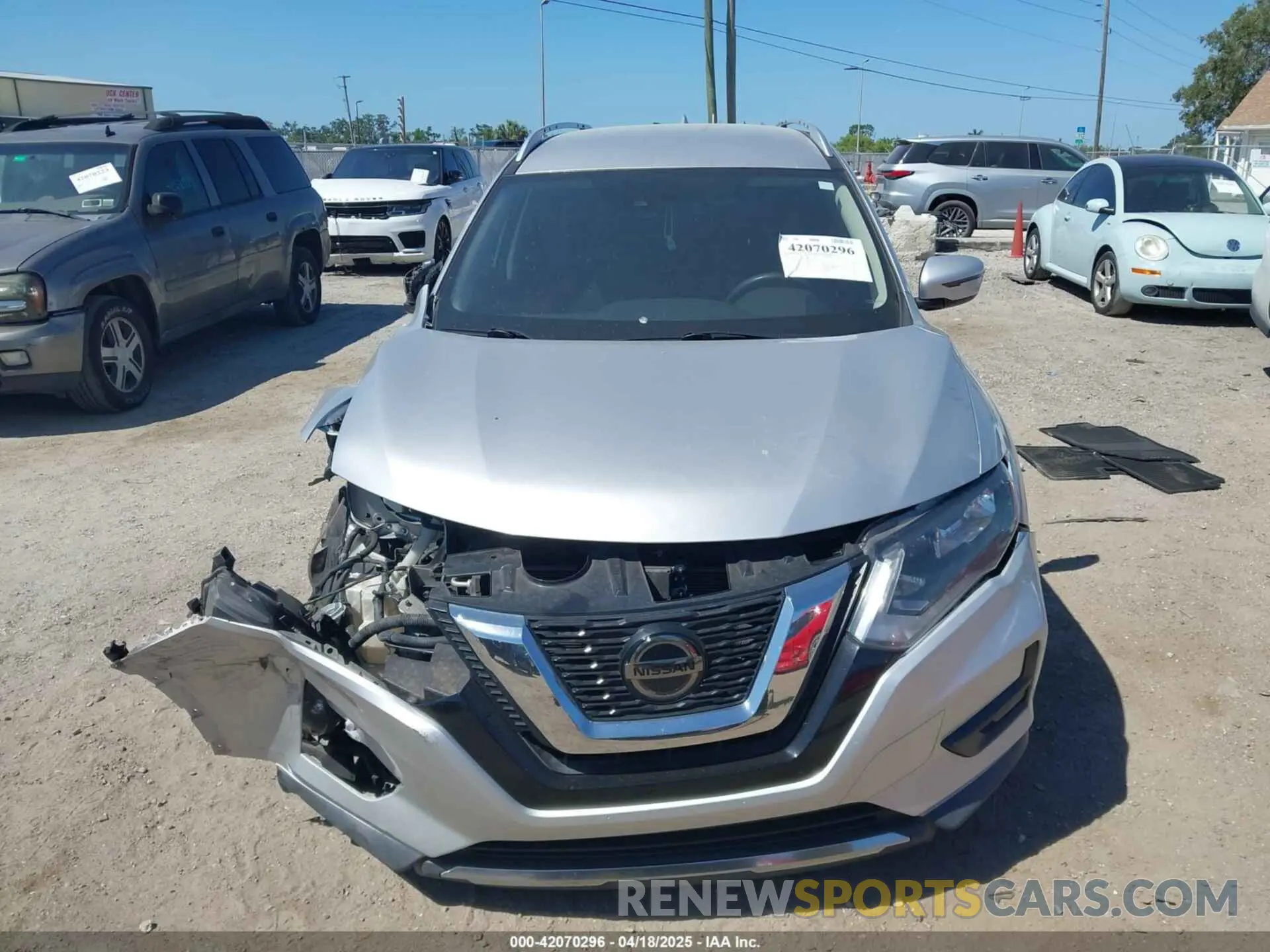 12 Photograph of a damaged car KNMAT2MV9LP510663 NISSAN ROGUE 2020