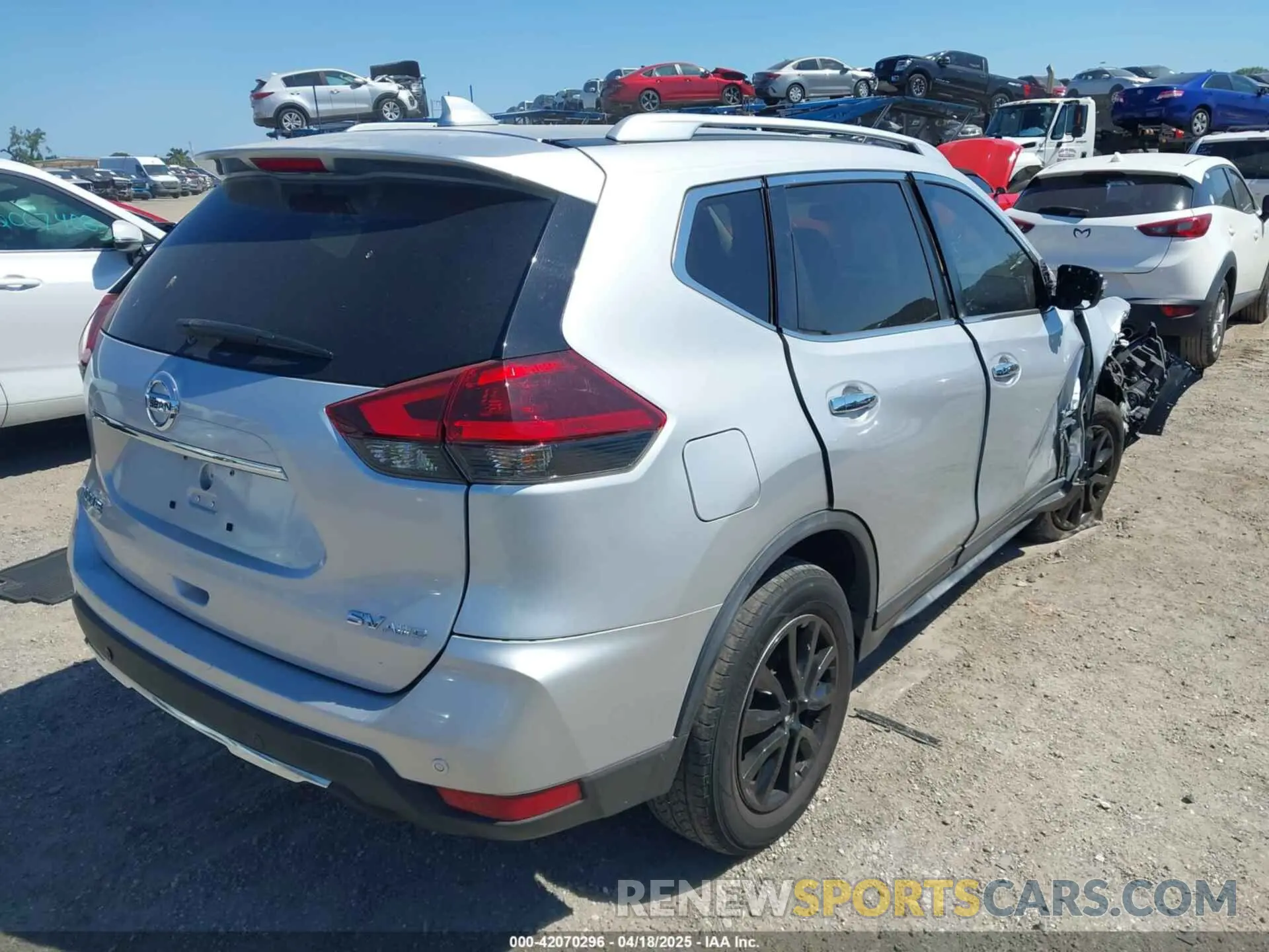 4 Photograph of a damaged car KNMAT2MV9LP510663 NISSAN ROGUE 2020