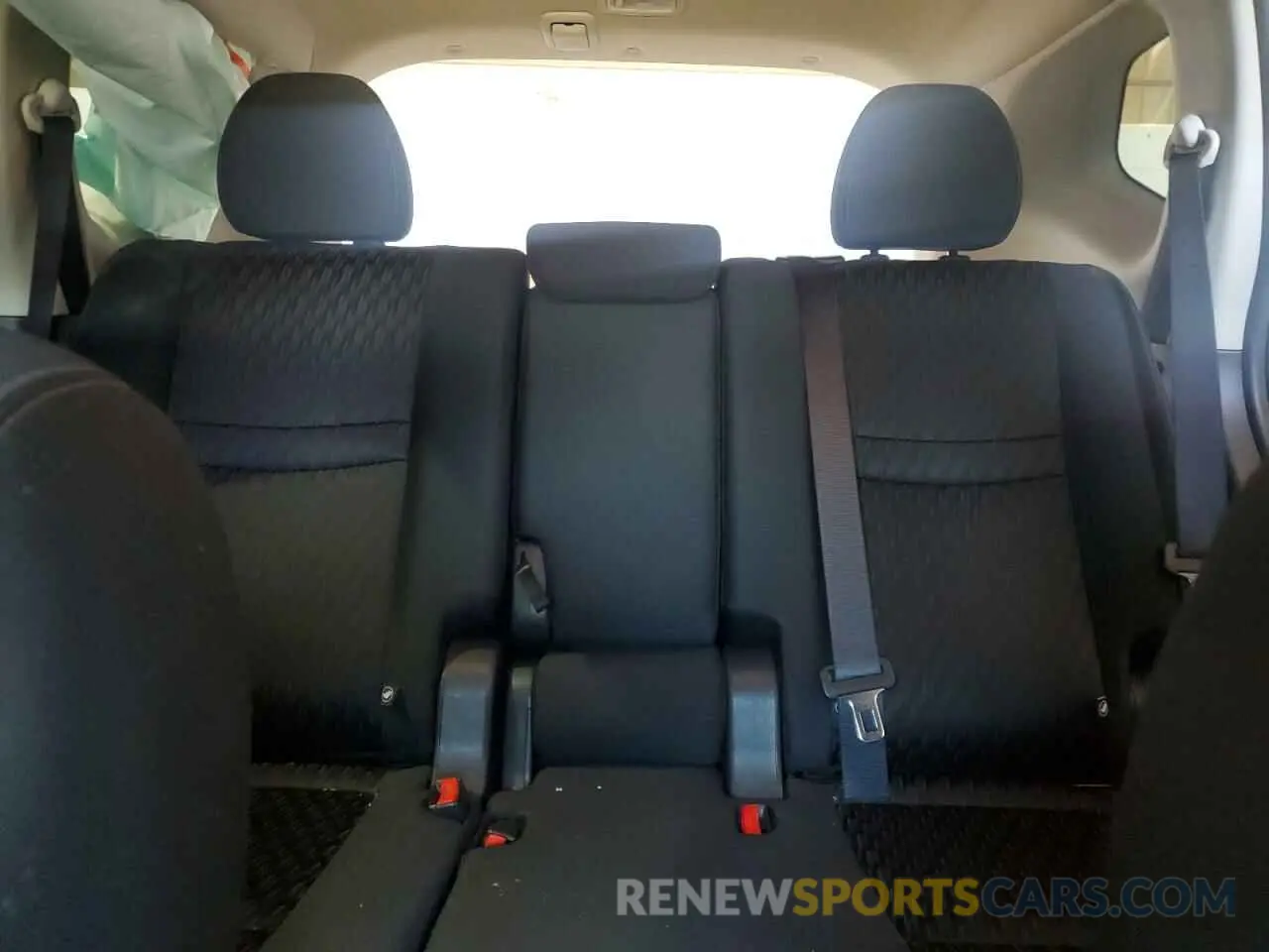 10 Photograph of a damaged car KNMAT2MV9LP531738 NISSAN ROGUE 2020