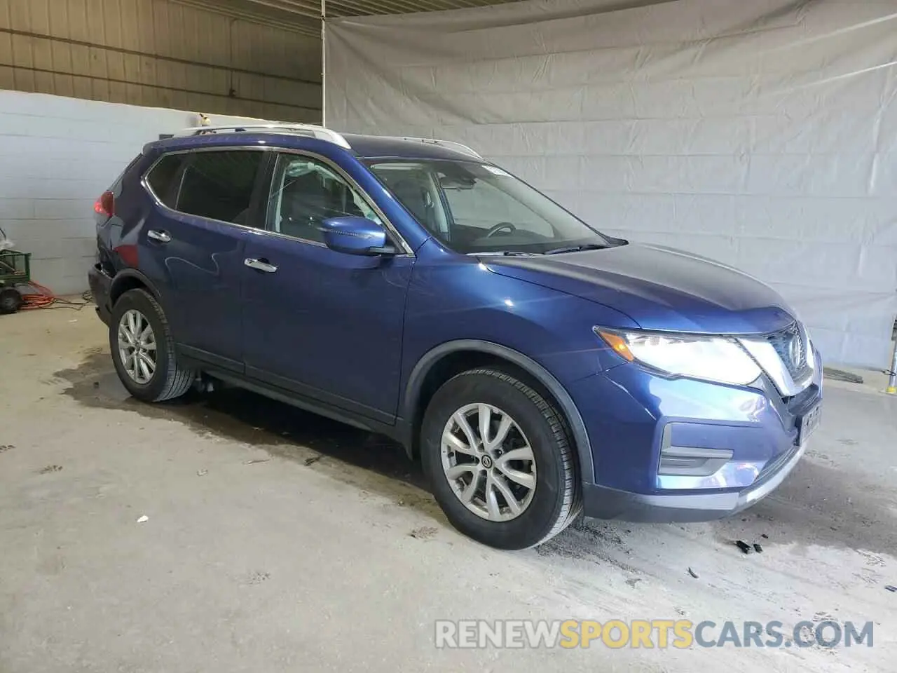 4 Photograph of a damaged car KNMAT2MV9LP531738 NISSAN ROGUE 2020