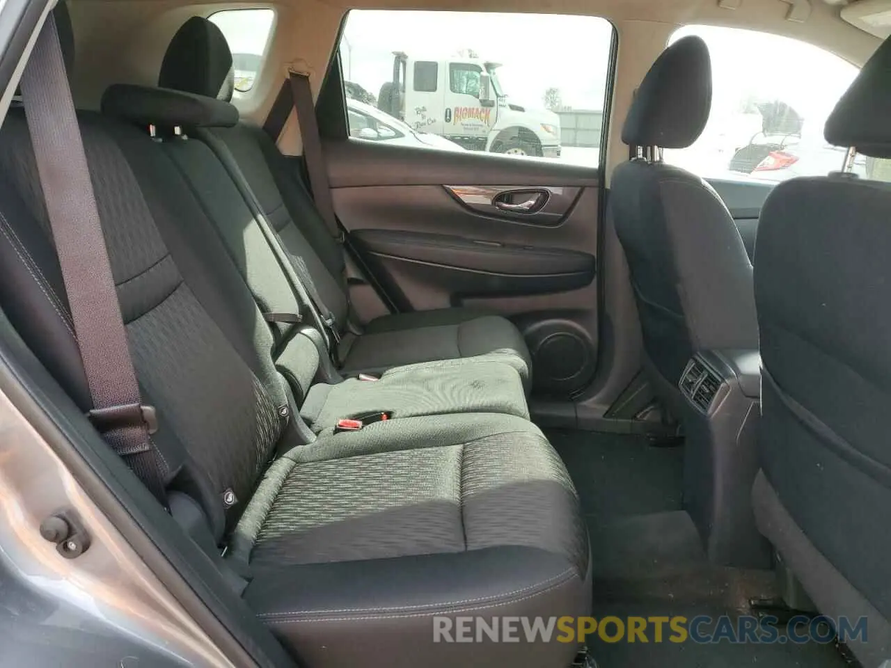 11 Photograph of a damaged car KNMAT2MVXLP505004 NISSAN ROGUE 2020