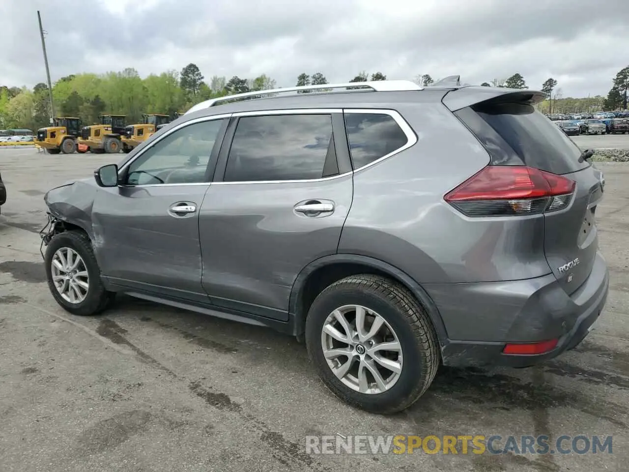 2 Photograph of a damaged car KNMAT2MVXLP505004 NISSAN ROGUE 2020