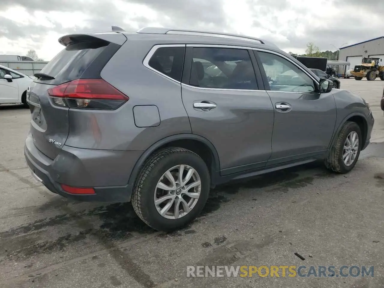 3 Photograph of a damaged car KNMAT2MVXLP505004 NISSAN ROGUE 2020