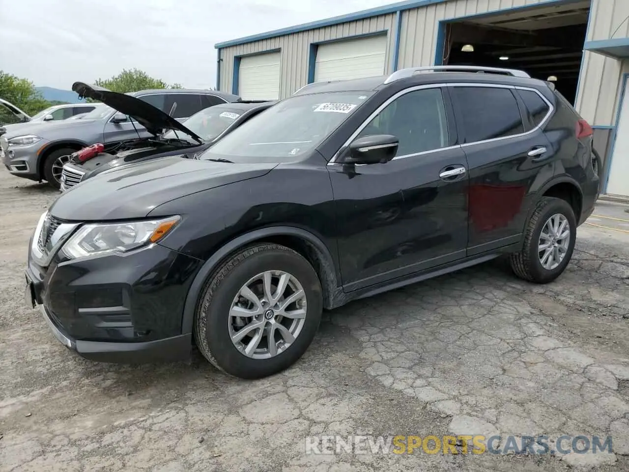 1 Photograph of a damaged car KNMAT2MVXLP512664 NISSAN ROGUE 2020