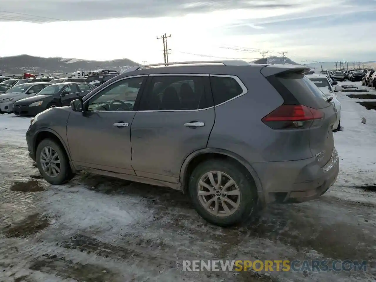 2 Photograph of a damaged car KNMAT2MVXLP517170 NISSAN ROGUE 2020