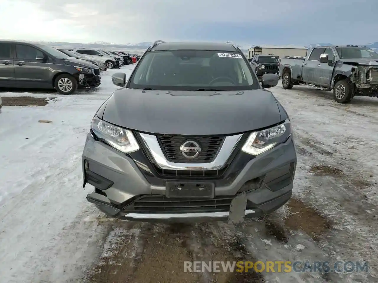 5 Photograph of a damaged car KNMAT2MVXLP517170 NISSAN ROGUE 2020