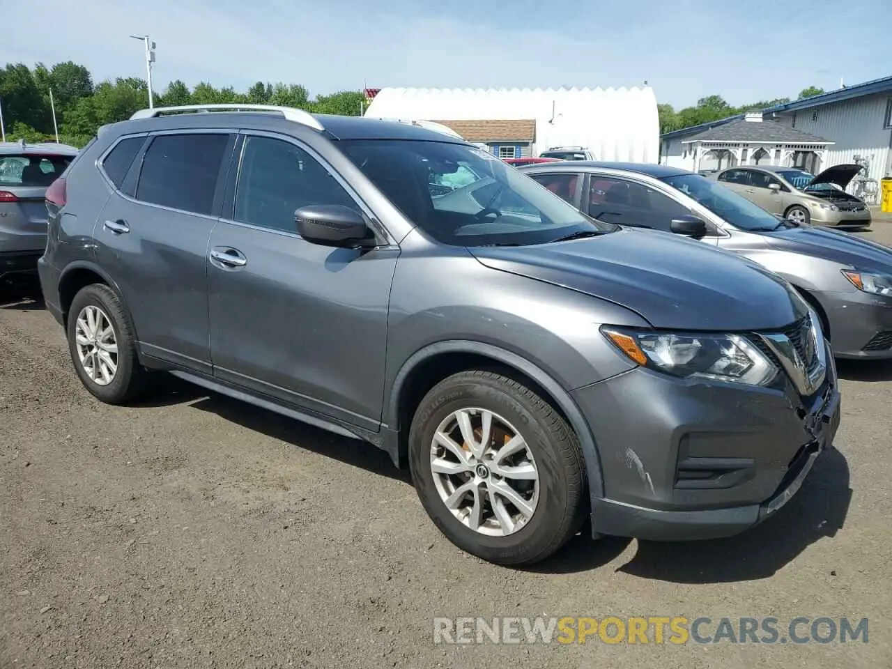 4 Photograph of a damaged car KNMAT2MVXLP536933 NISSAN ROGUE 2020
