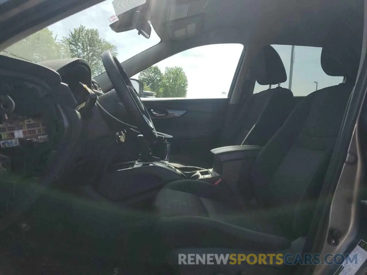 7 Photograph of a damaged car KNMAT2MVXLP536933 NISSAN ROGUE 2020