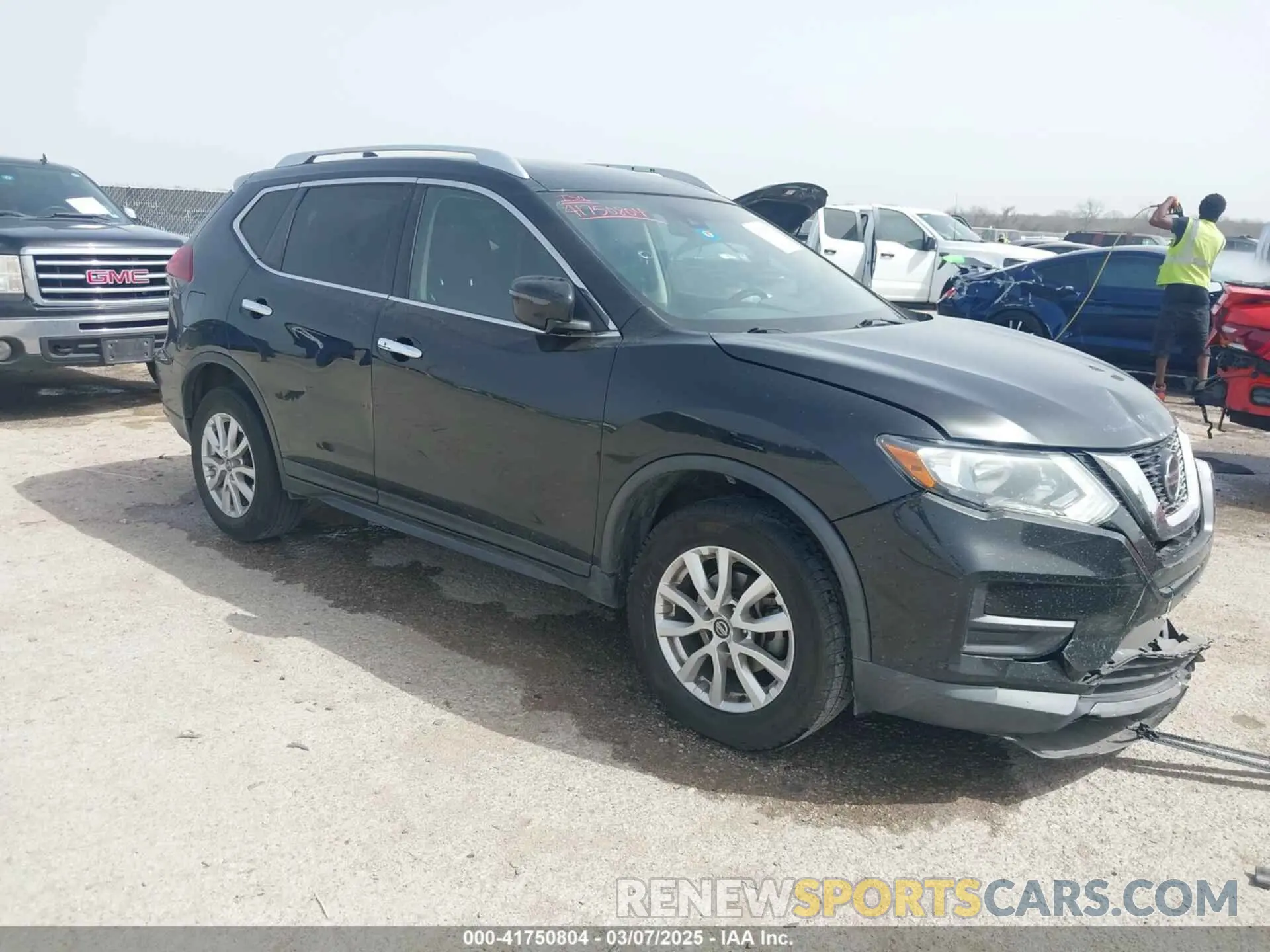 1 Photograph of a damaged car KNMAT2MVXLP539587 NISSAN ROGUE 2020