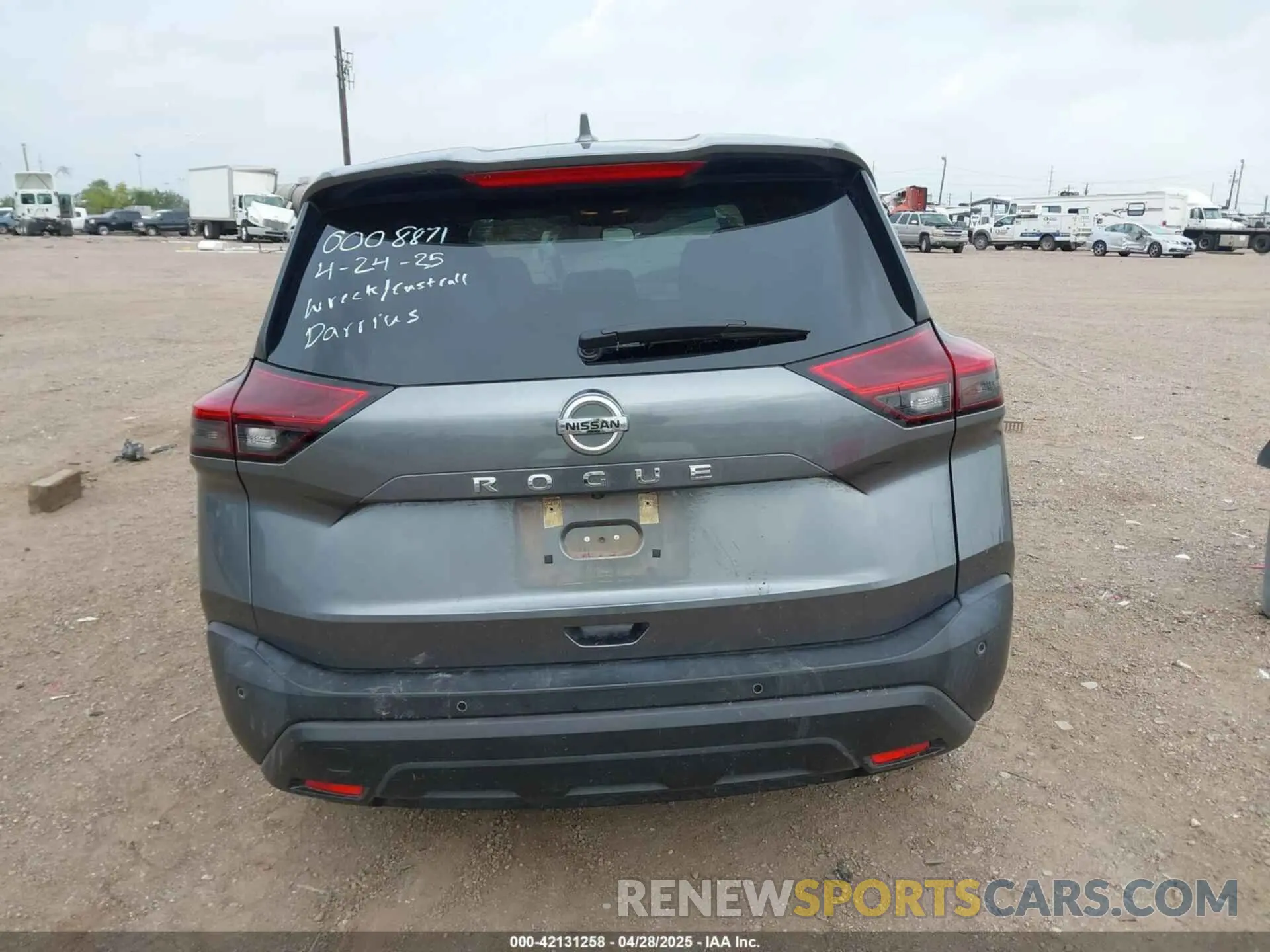 16 Photograph of a damaged car 5N1AT3AA0MC727255 NISSAN ROGUE 2021