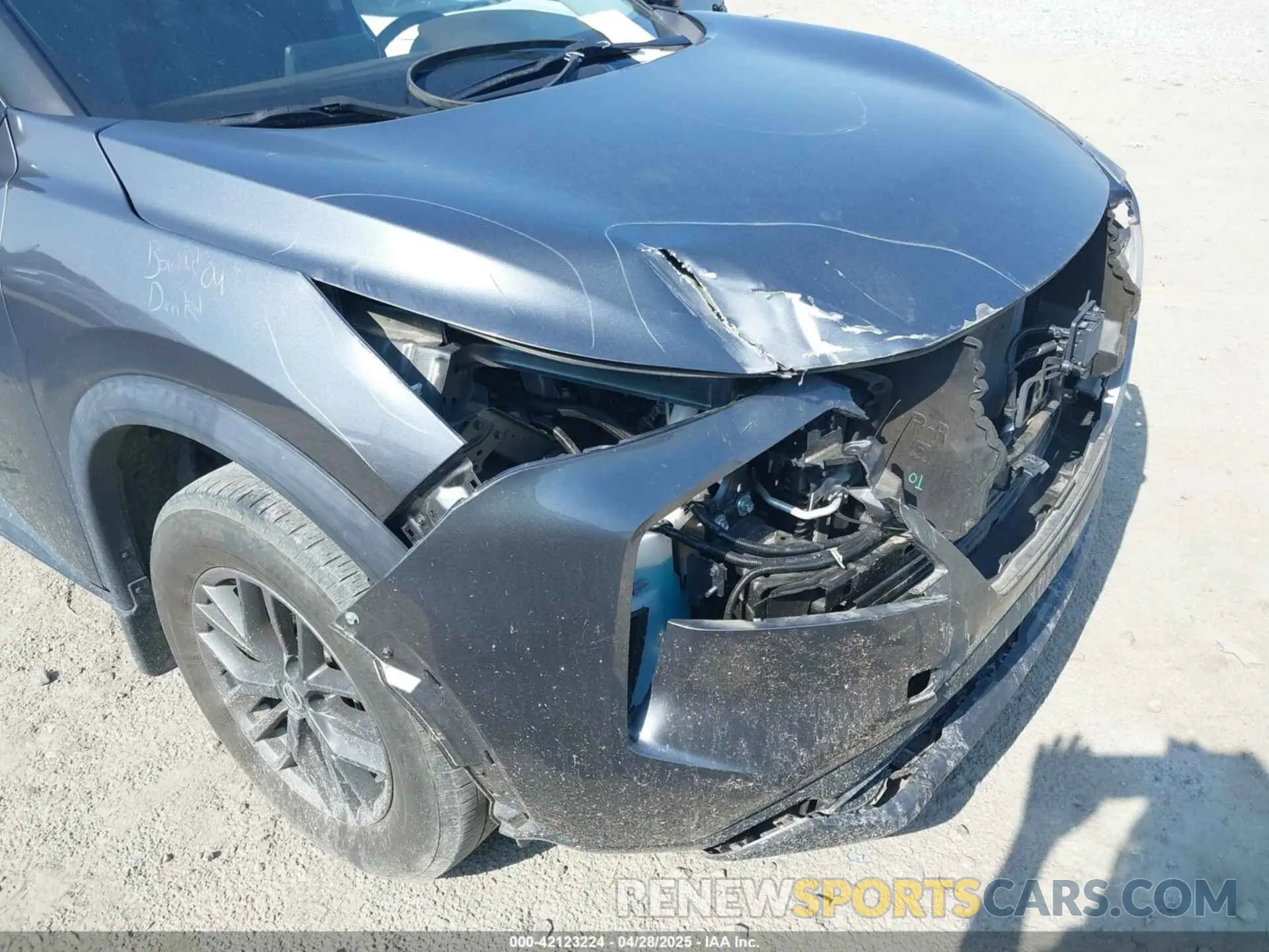 18 Photograph of a damaged car 5N1AT3AA0MC829557 NISSAN ROGUE 2021