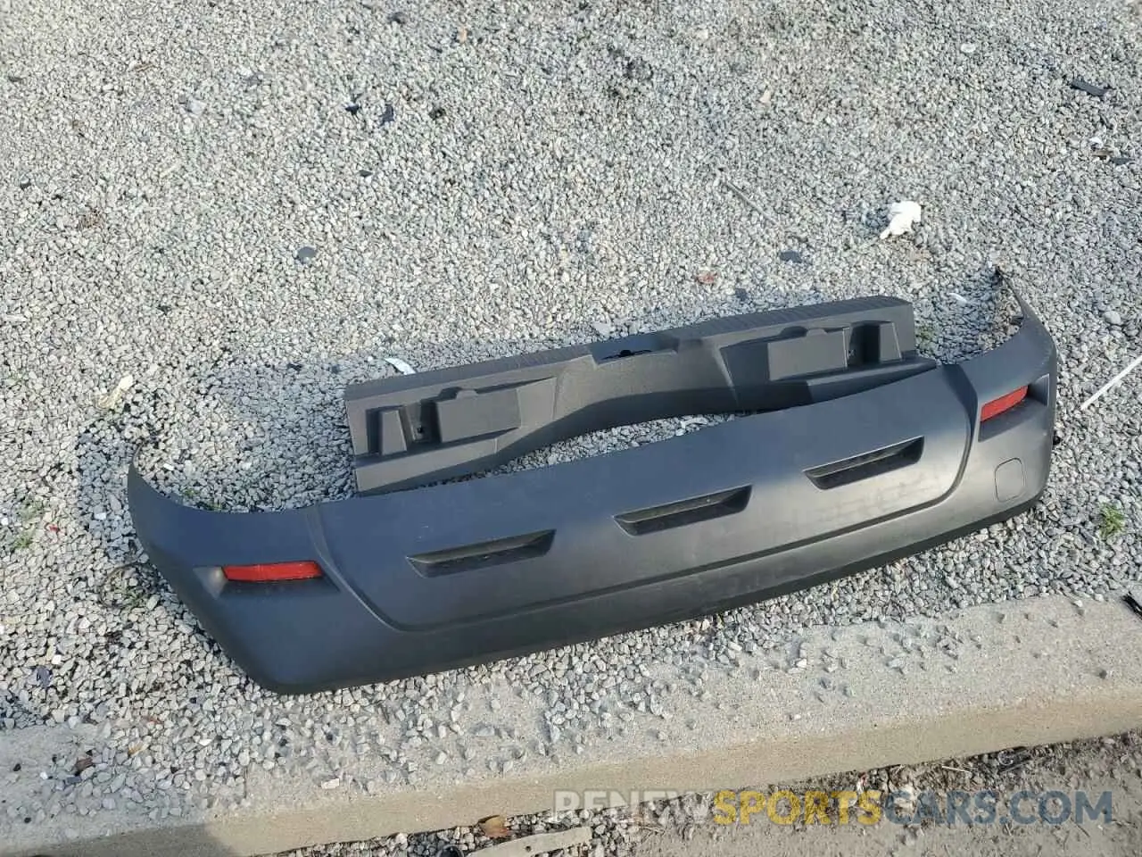 13 Photograph of a damaged car 5N1AT3AA1MC738409 NISSAN ROGUE 2021