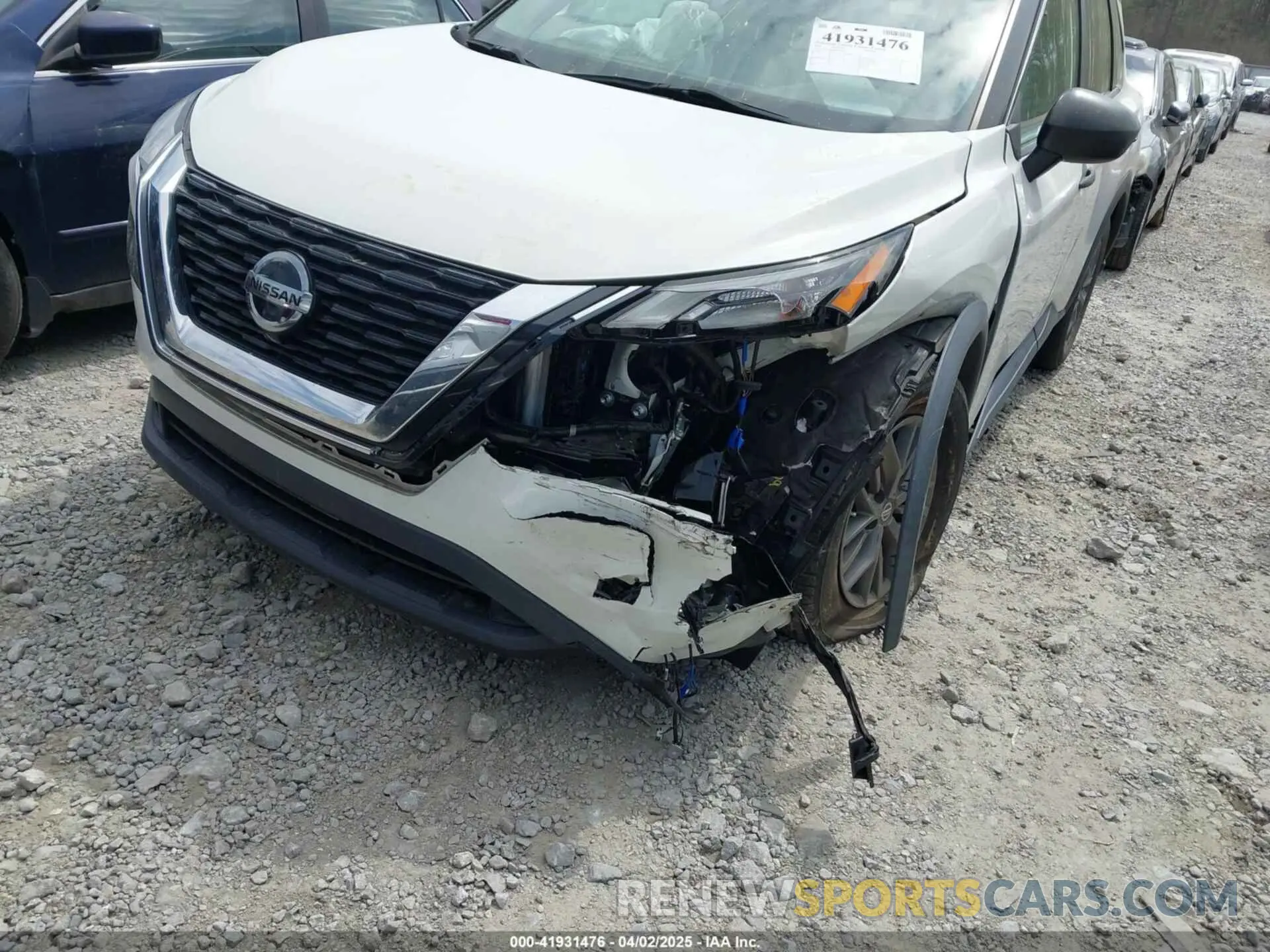 17 Photograph of a damaged car 5N1AT3AA2MC805907 NISSAN ROGUE 2021