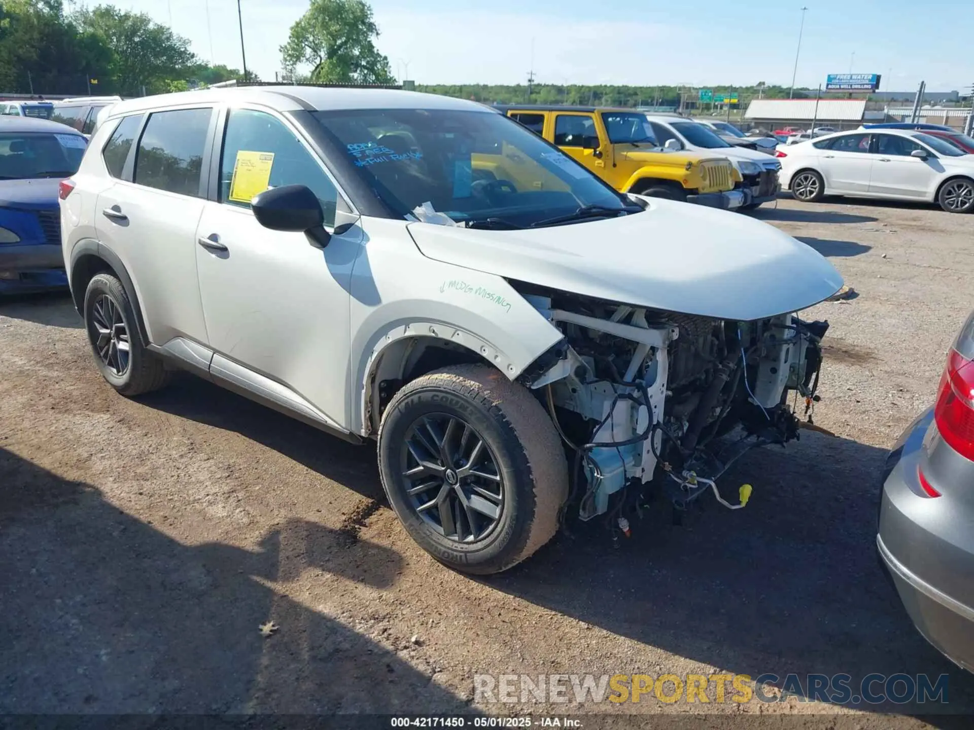 1 Photograph of a damaged car 5N1AT3AA3MC741618 NISSAN ROGUE 2021