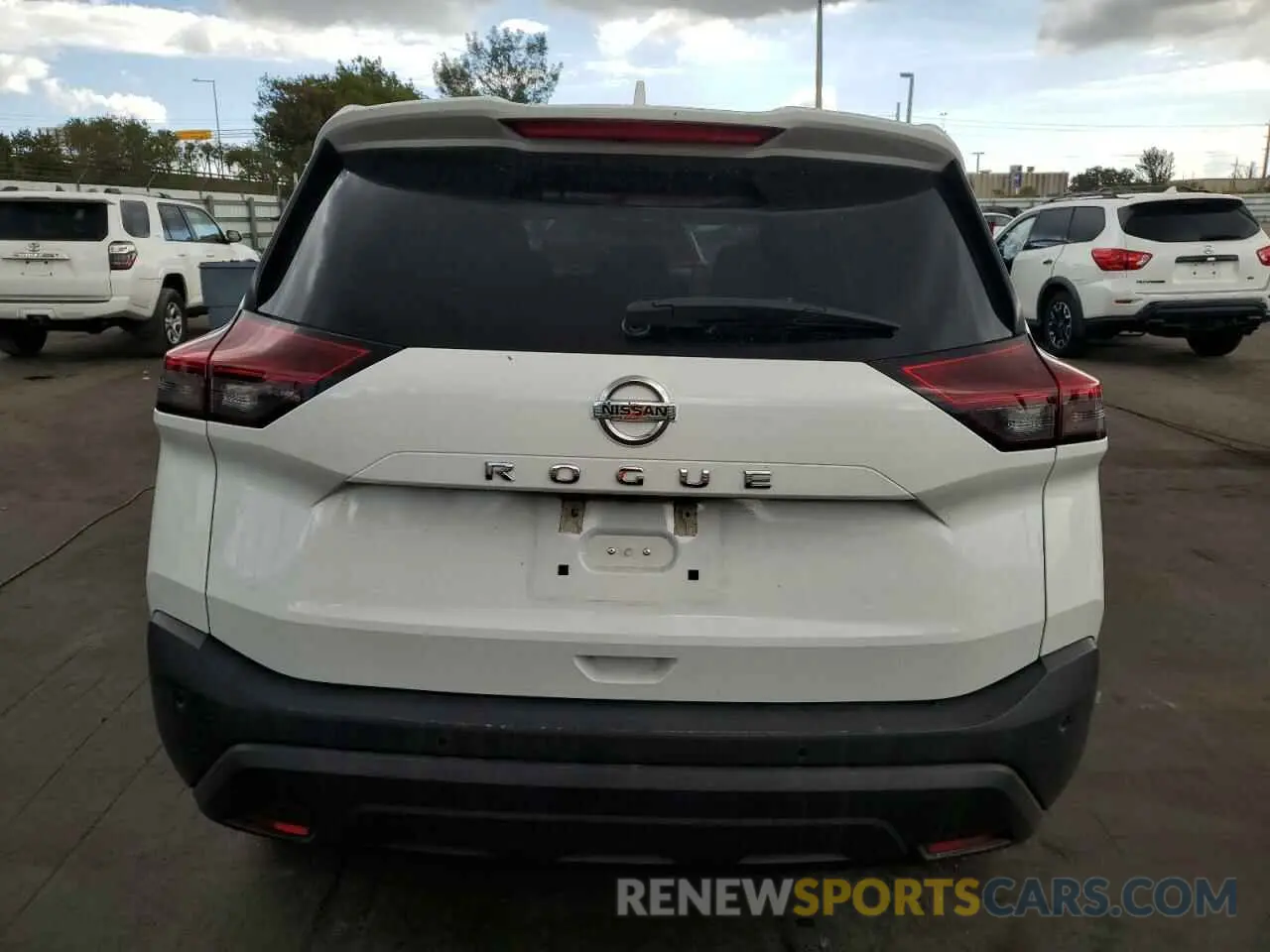 6 Photograph of a damaged car 5N1AT3AA4MC691621 NISSAN ROGUE 2021