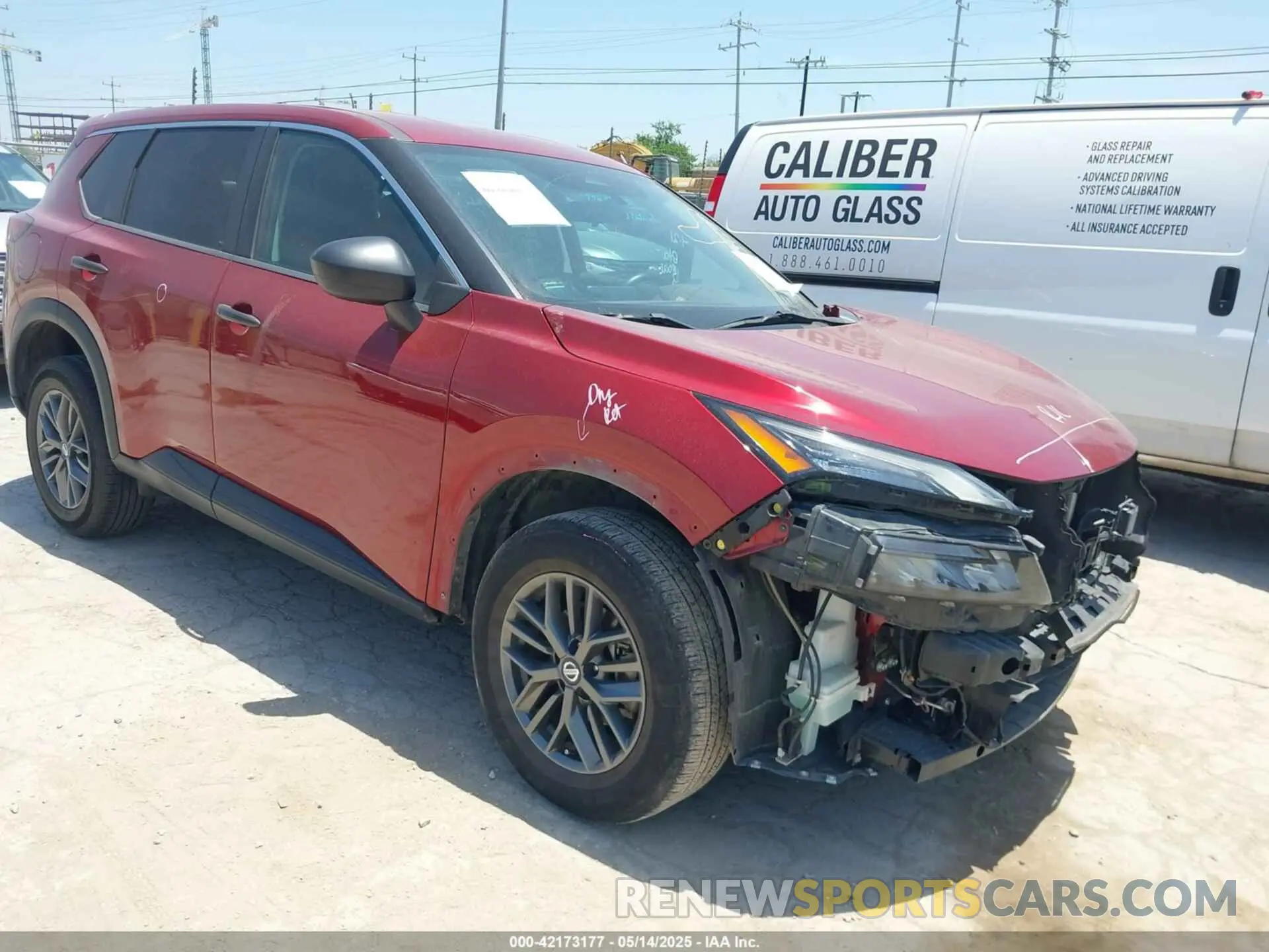 1 Photograph of a damaged car 5N1AT3AA4MC833742 NISSAN ROGUE 2021
