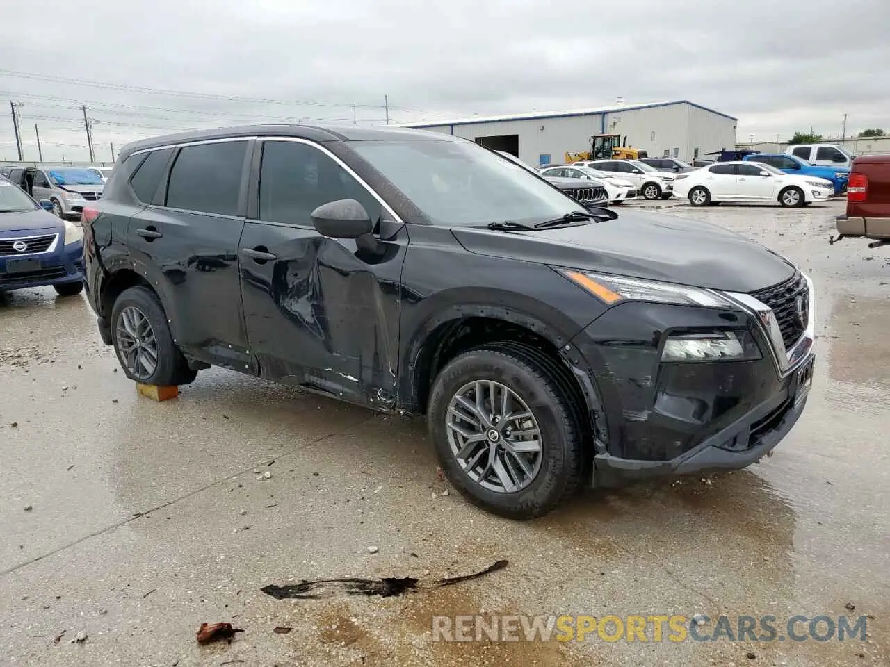 4 Photograph of a damaged car 5N1AT3AA5MC678828 NISSAN ROGUE 2021