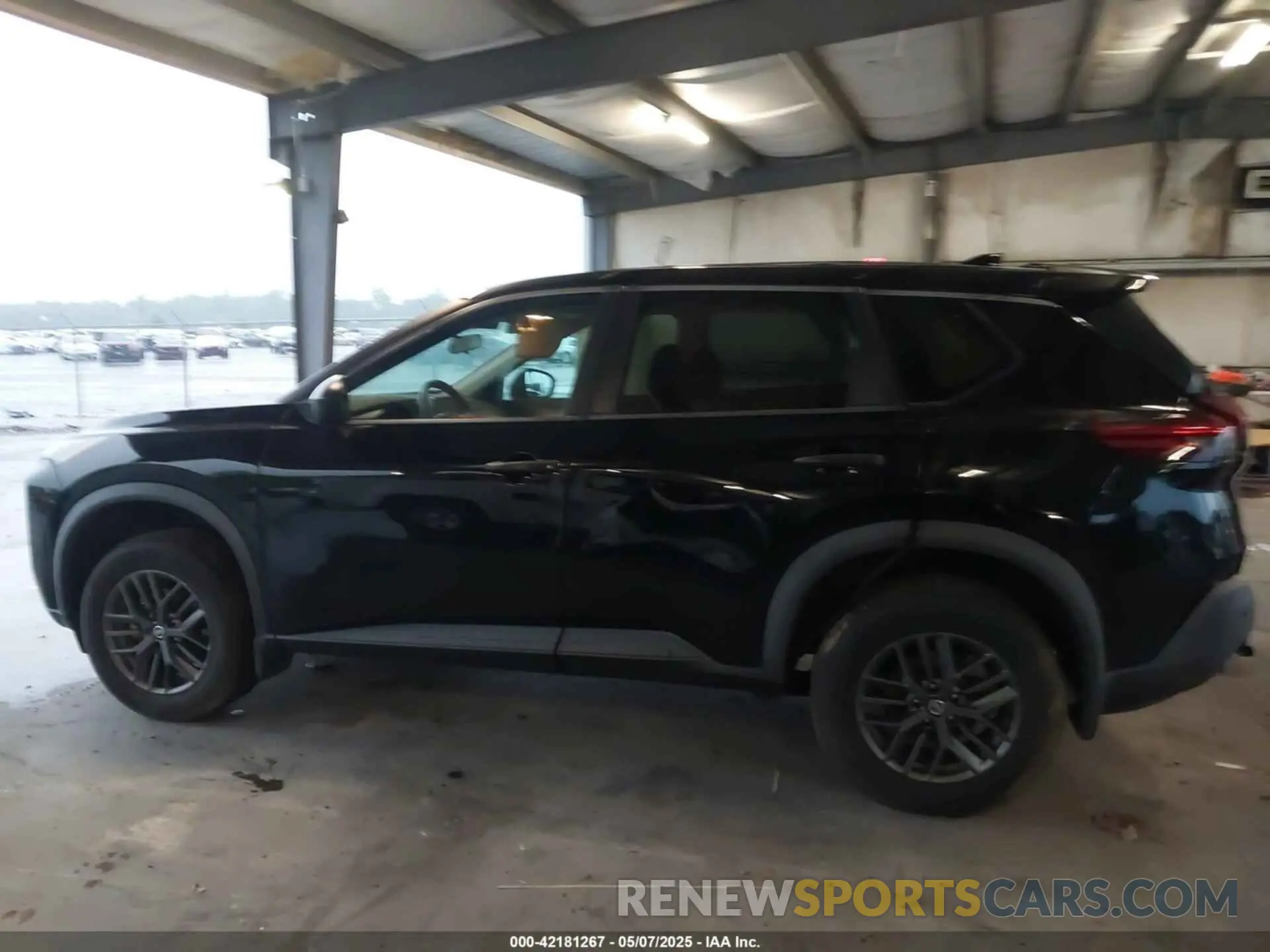 14 Photograph of a damaged car 5N1AT3AA6MC688333 NISSAN ROGUE 2021