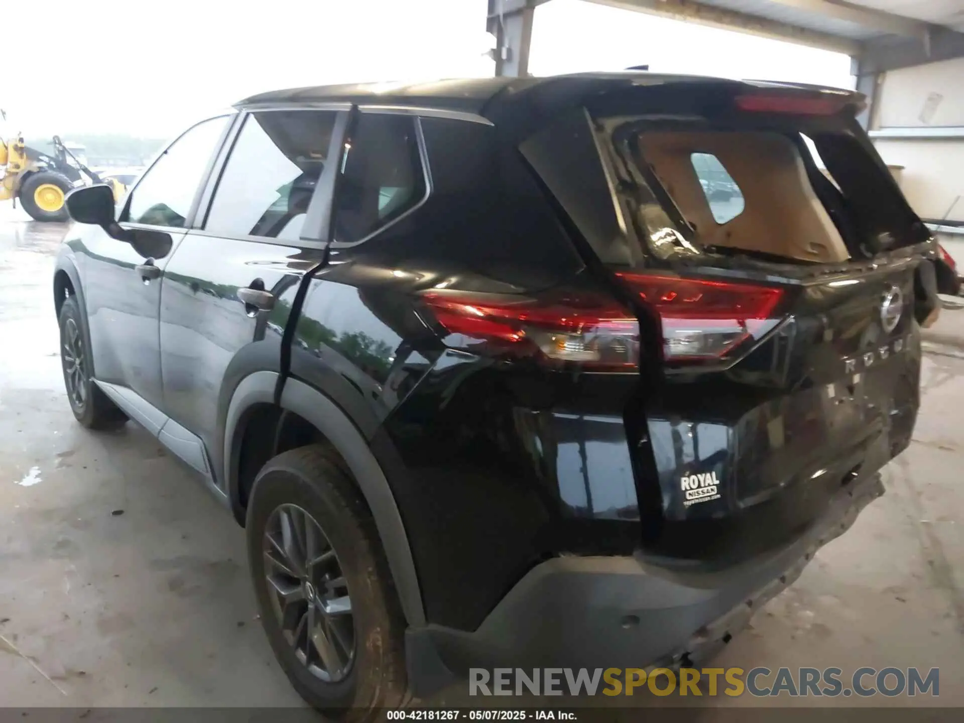 3 Photograph of a damaged car 5N1AT3AA6MC688333 NISSAN ROGUE 2021