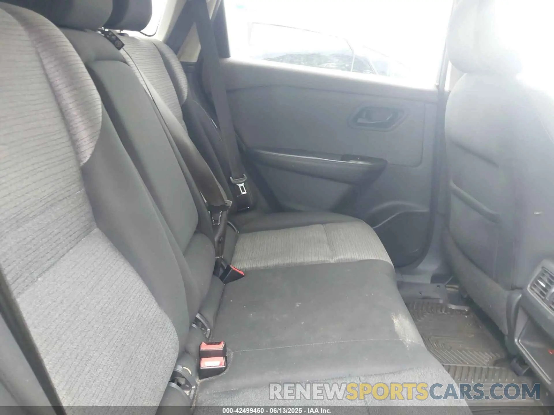 8 Photograph of a damaged car 5N1AT3AA8MC732381 NISSAN ROGUE 2021