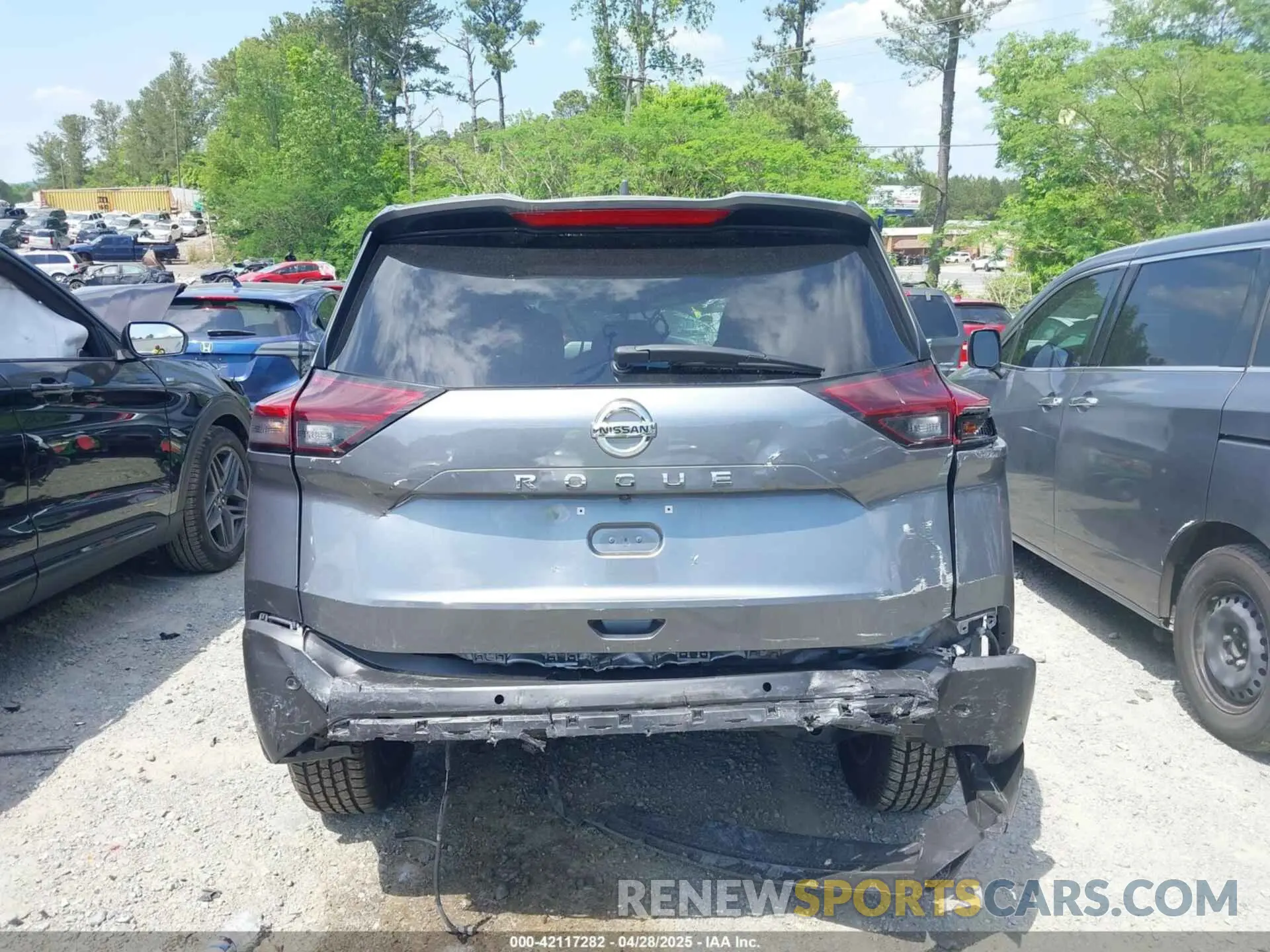 15 Photograph of a damaged car 5N1AT3AAXMC801894 NISSAN ROGUE 2021