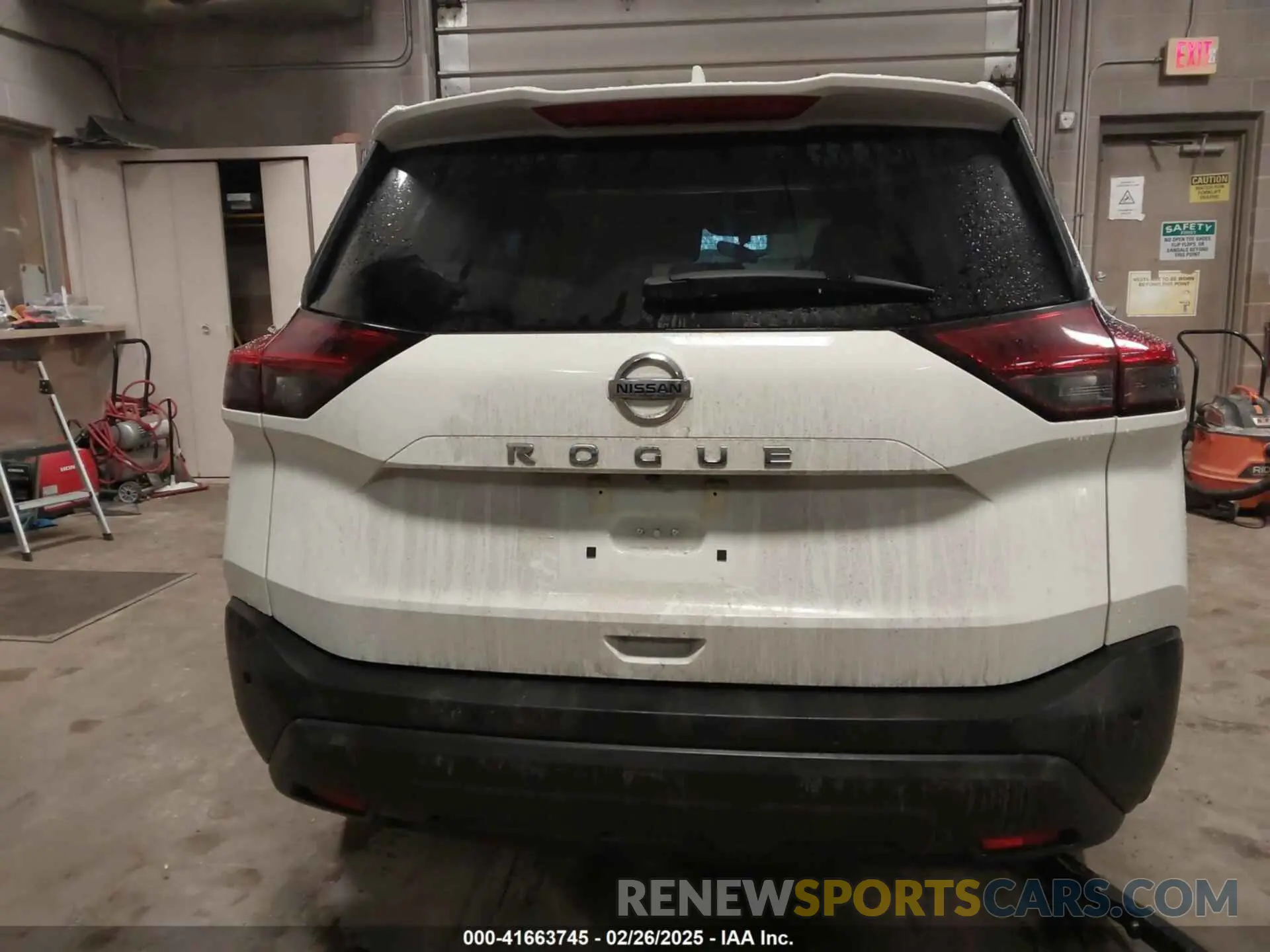 16 Photograph of a damaged car 5N1AT3AAXMC839206 NISSAN ROGUE 2021