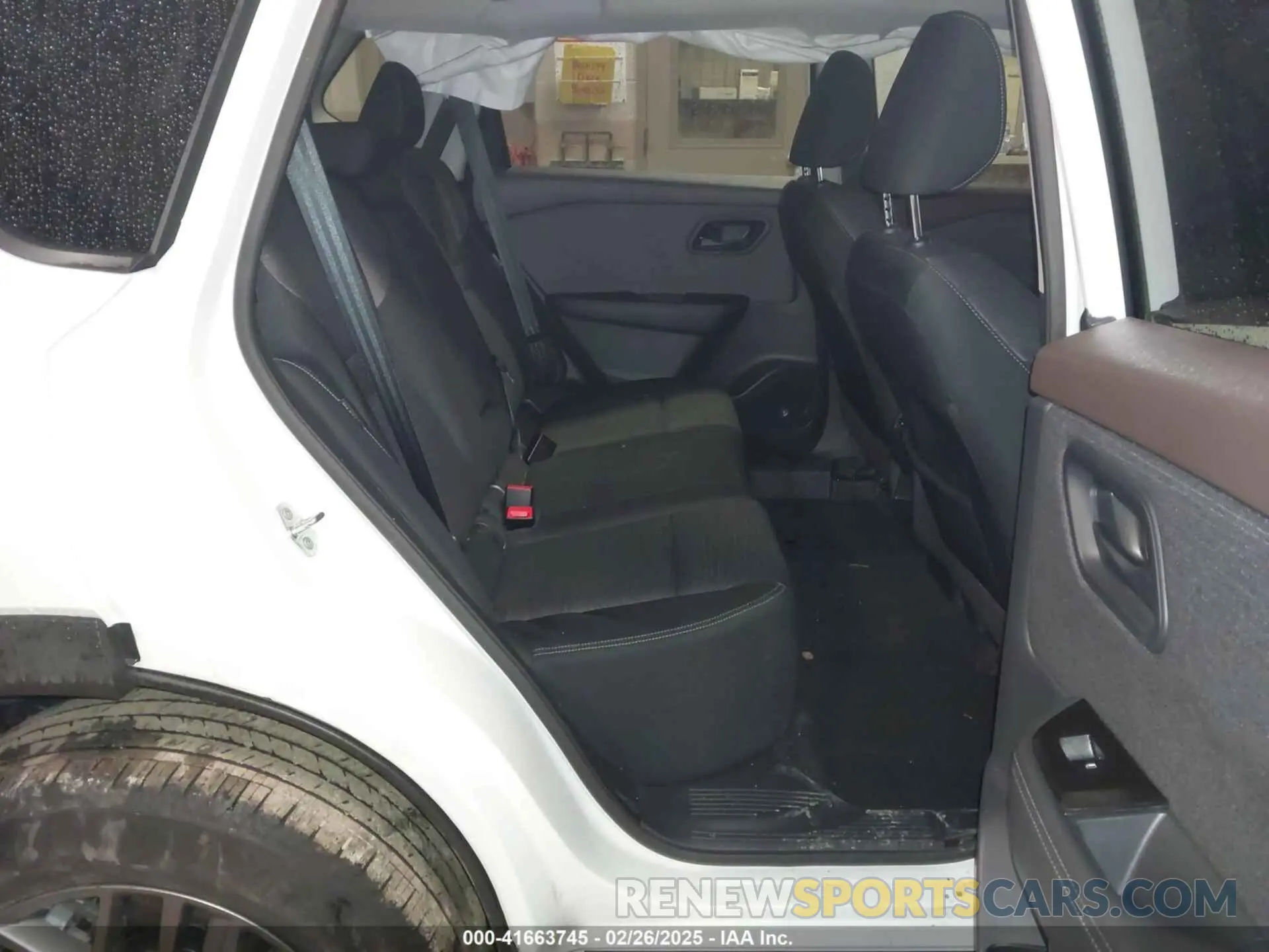 8 Photograph of a damaged car 5N1AT3AAXMC839206 NISSAN ROGUE 2021