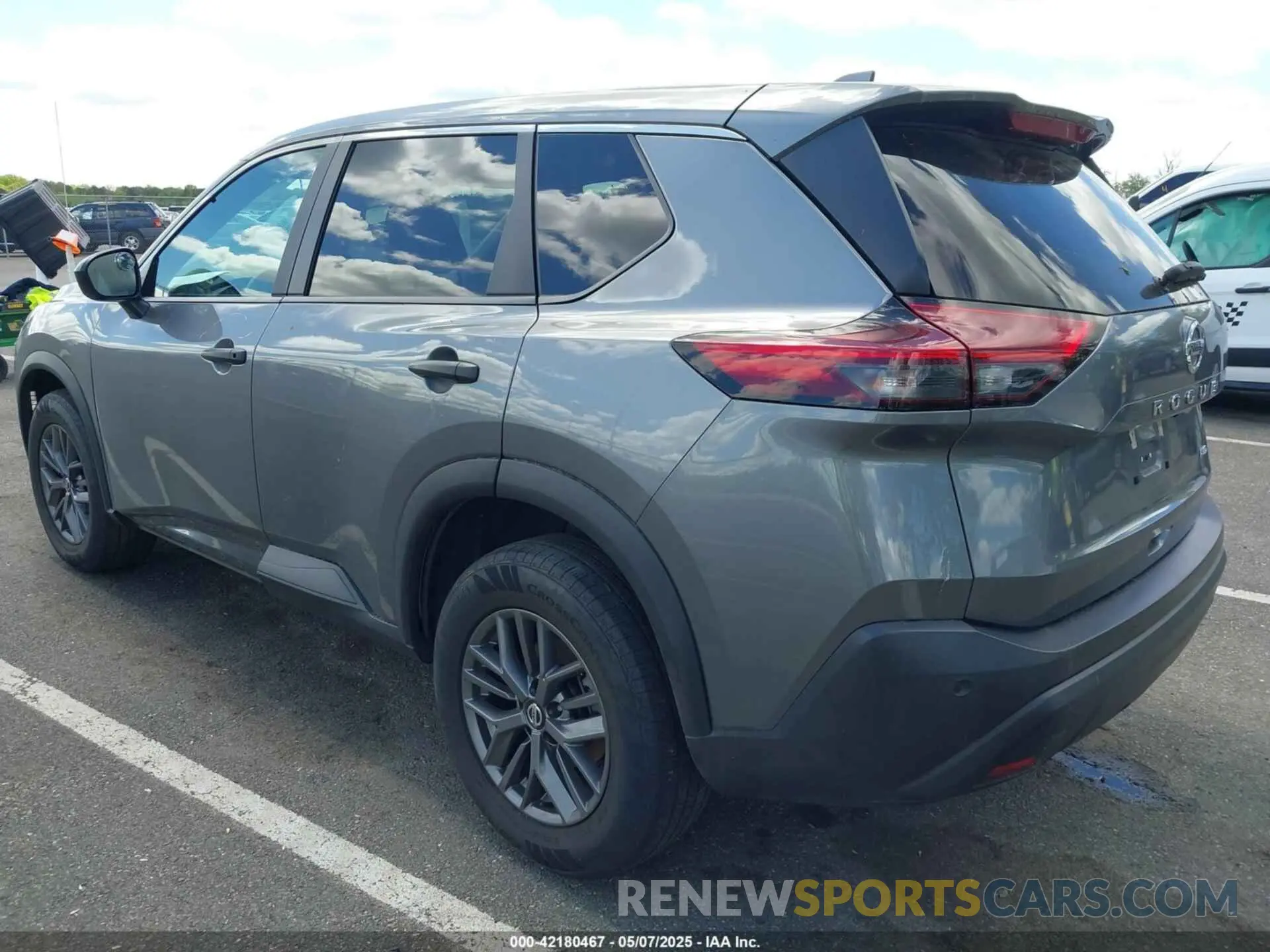 3 Photograph of a damaged car 5N1AT3AB2MC688421 NISSAN ROGUE 2021