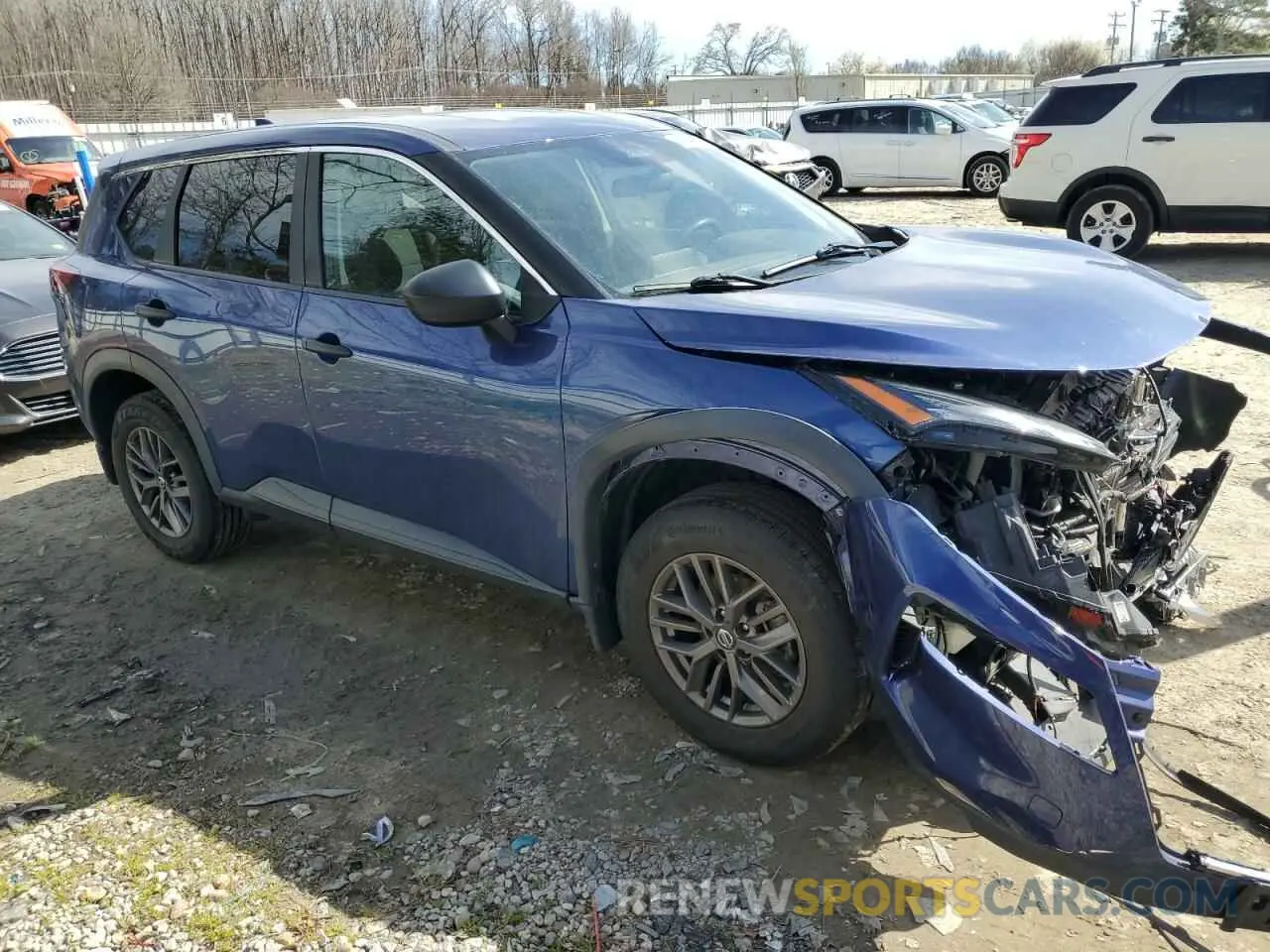4 Photograph of a damaged car 5N1AT3AB2MC696227 NISSAN ROGUE 2021