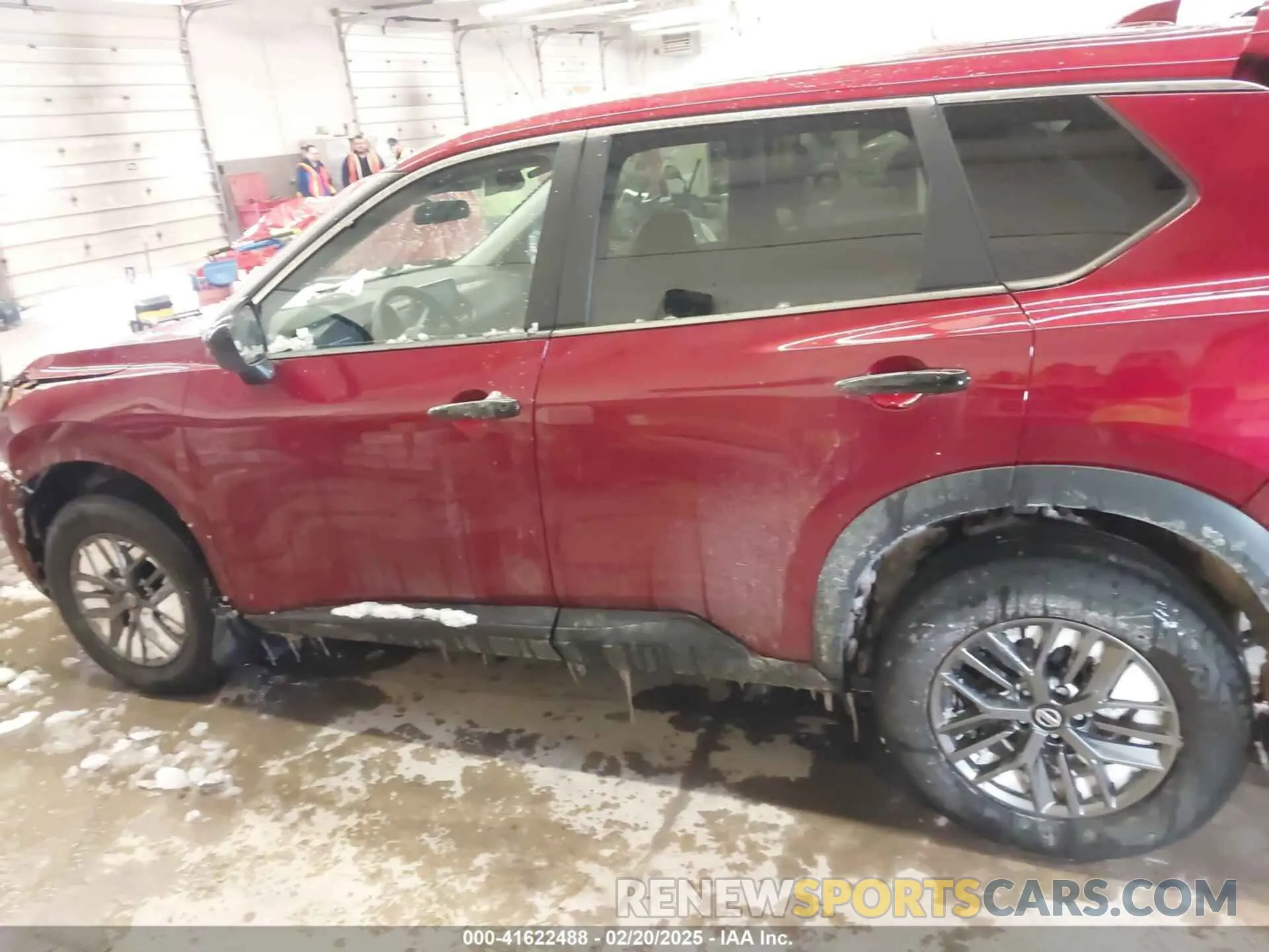 15 Photograph of a damaged car 5N1AT3AB3MC798877 NISSAN ROGUE 2021
