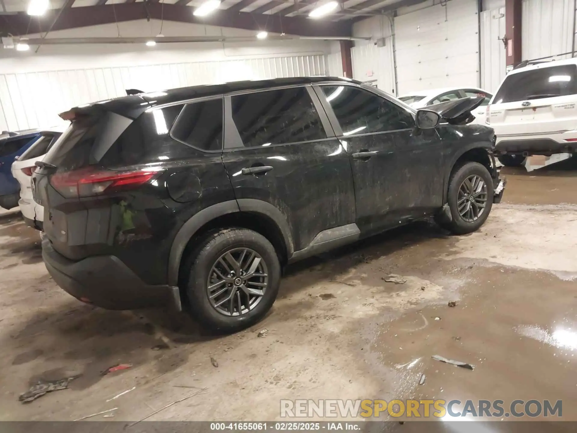 4 Photograph of a damaged car 5N1AT3AB3MC831456 NISSAN ROGUE 2021